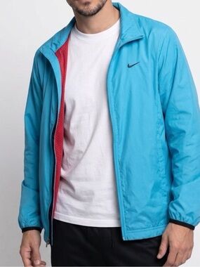 Nike Men's Medium Light Blue Red Mesh Lining Windbreaker Jacket Clima Fit